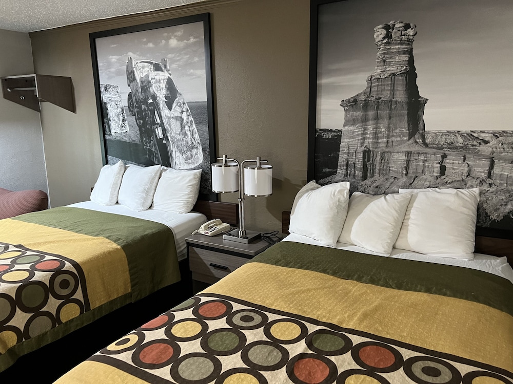 Super 8 by Wyndham Amarillo East 18/37
