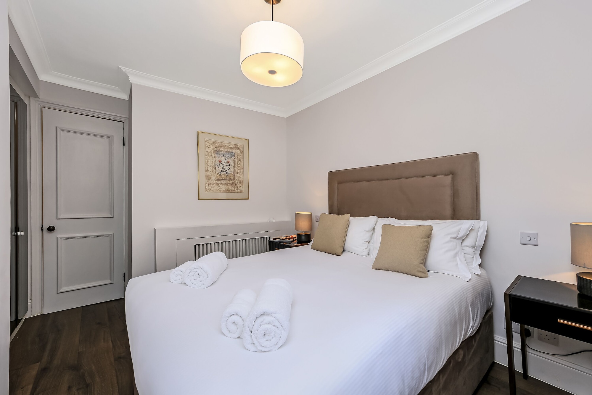 10 Curzon Street By Mansley Serviced Apartments