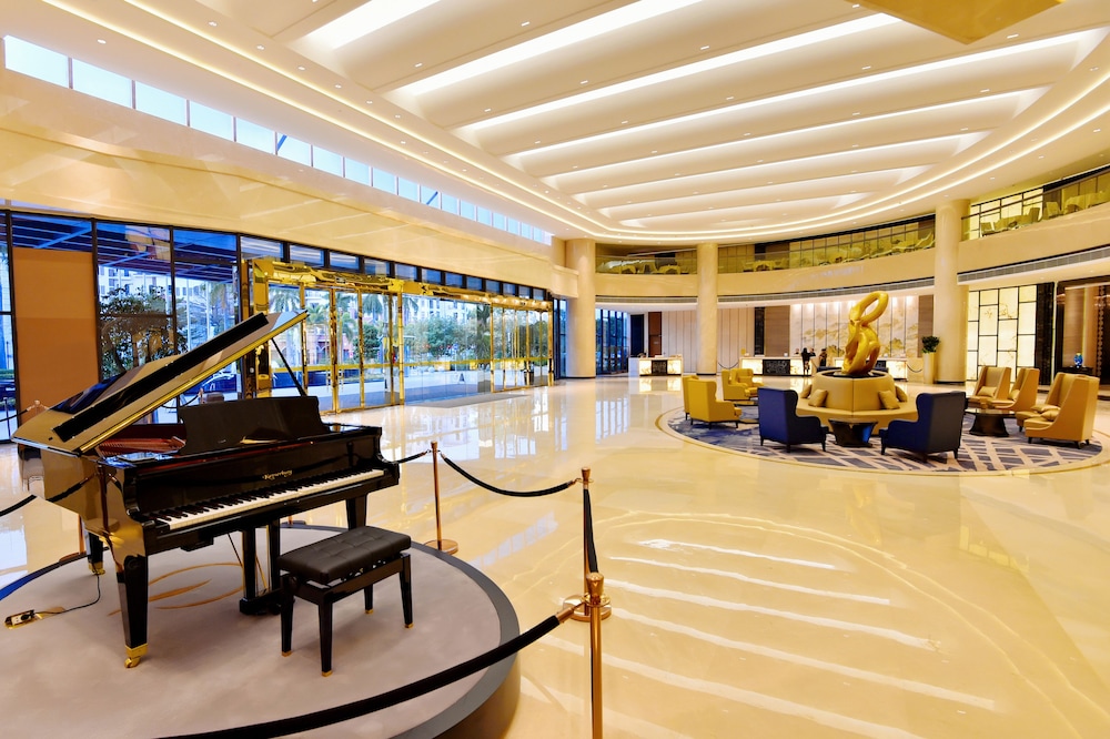 GRAND SKYLIGHT INTERNATIONAL HOTEL HUIZHOU 26/36