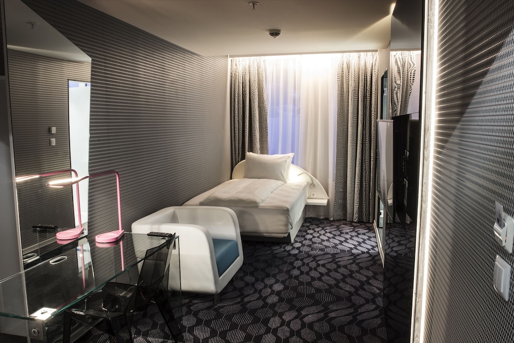 Prize by Radisson, Xhibition Bergen City 26/56