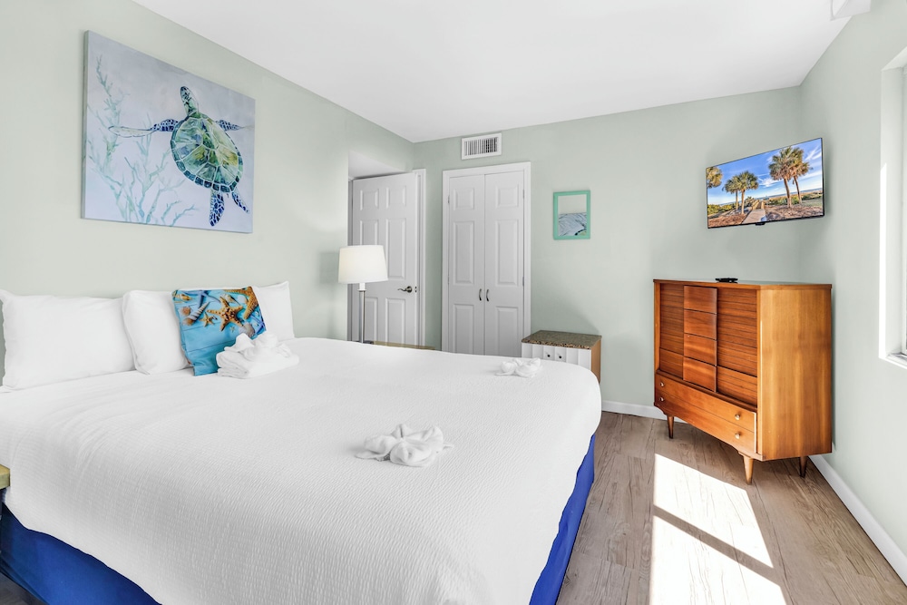 Palms Resort 24/79