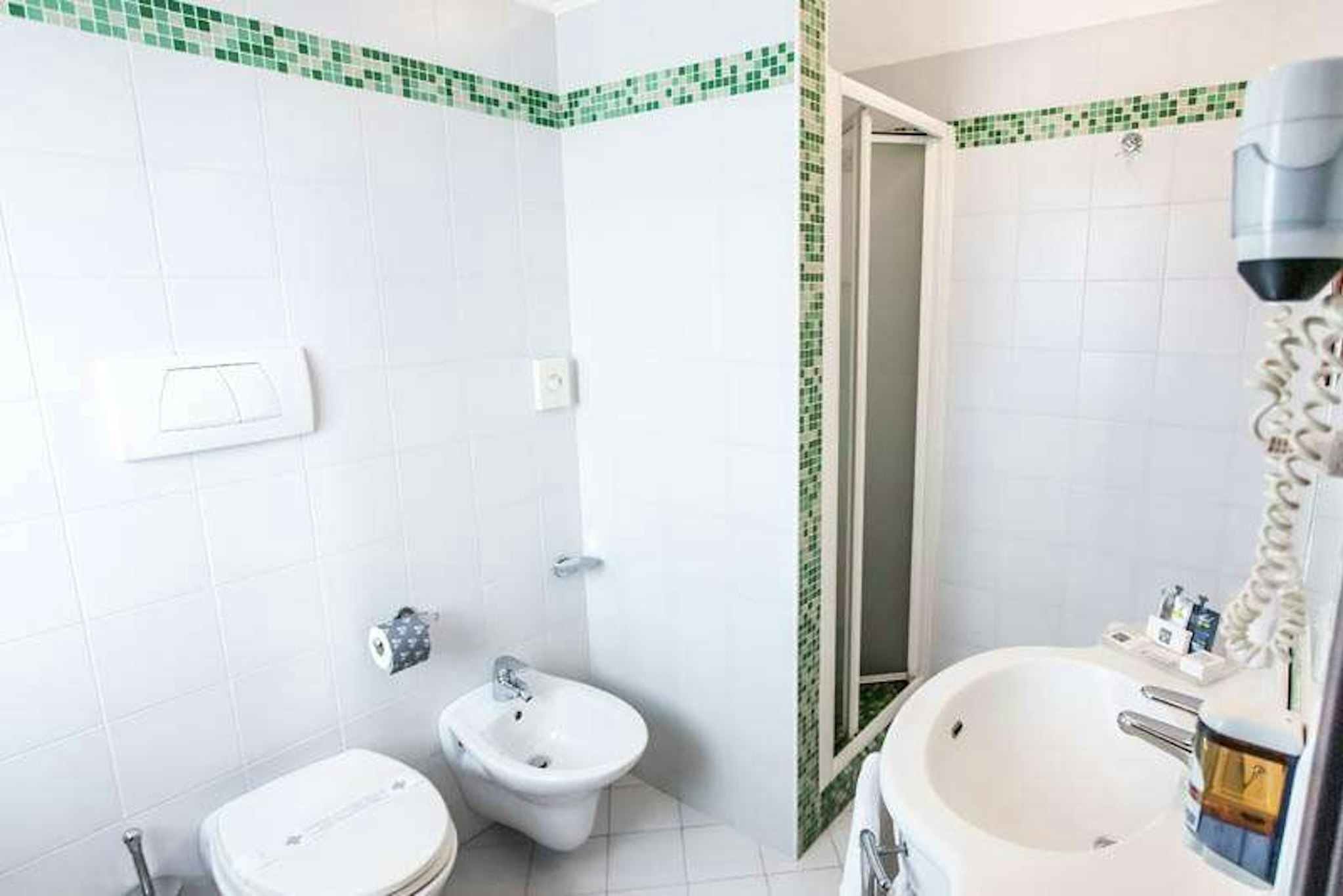 Mosaico Hotel 50/51