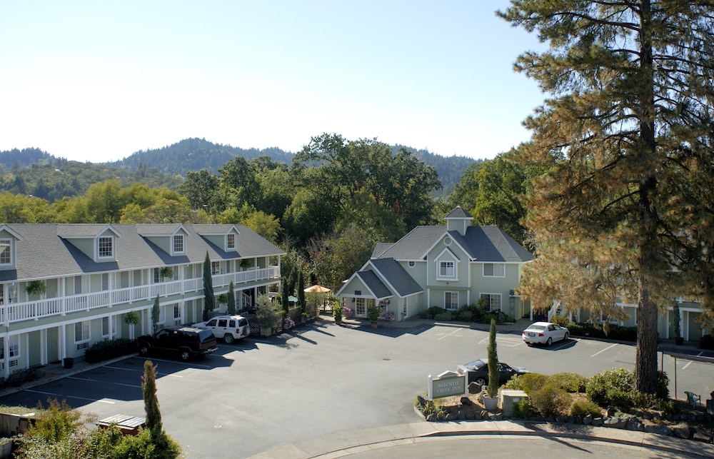 The Inn at Baechtel Creek 9/37