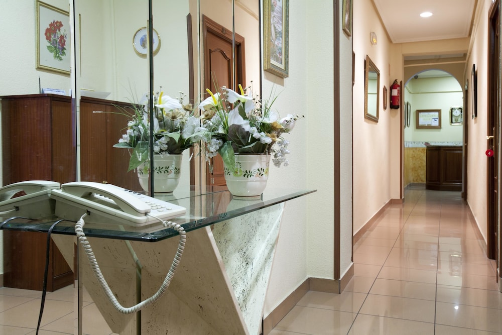 Hostal Maria Luisa 31/36