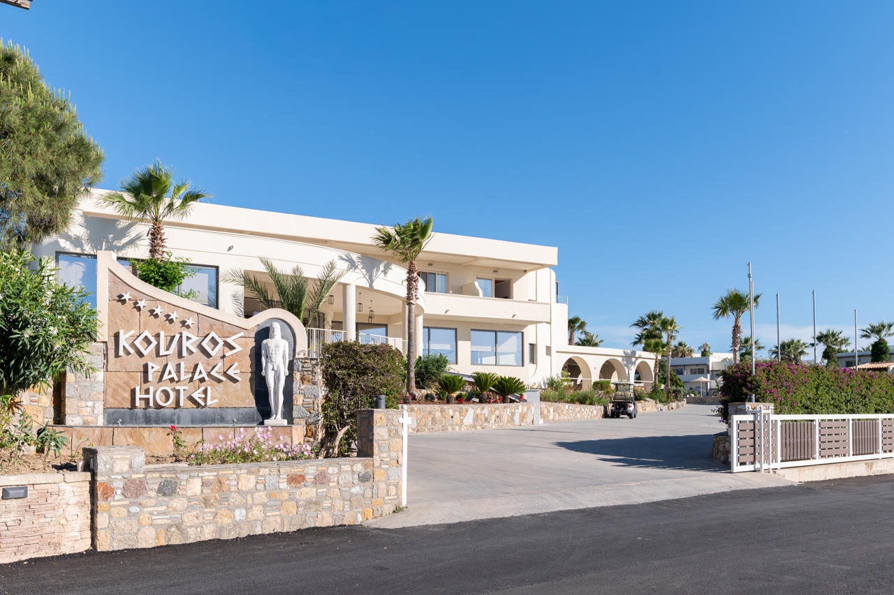 Kouros Palace Active Lifestyle Hotel 147/157