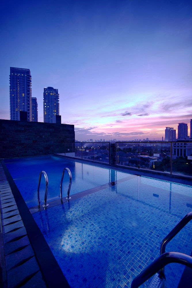 Liberta Hotel Kemang 45/46