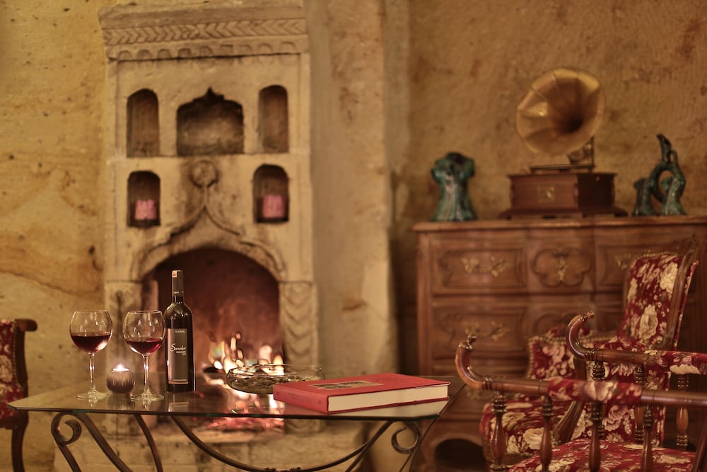 Elif Stone House 12/63