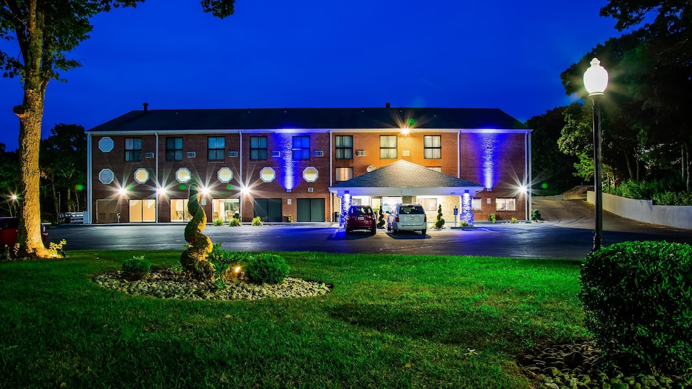 Best Western Cape Cod Hotel 1/69