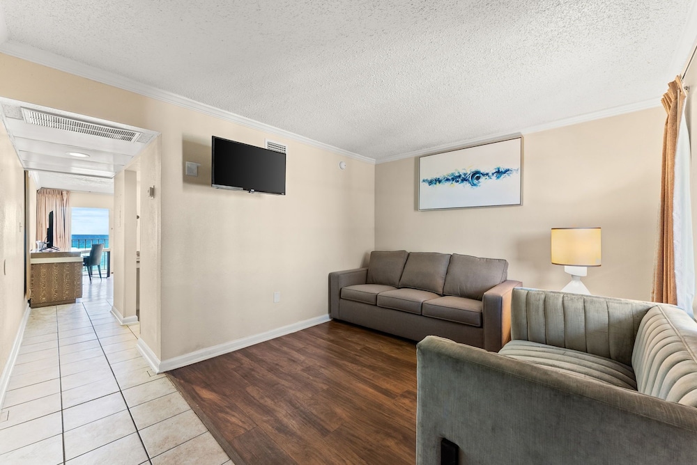 Seahaven Beach Hotel 44/69