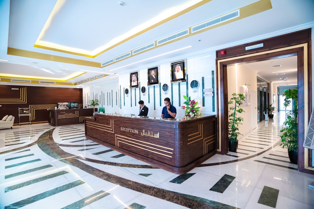 Lobby at The Gate Hotel and Apartments, DAMMAM
