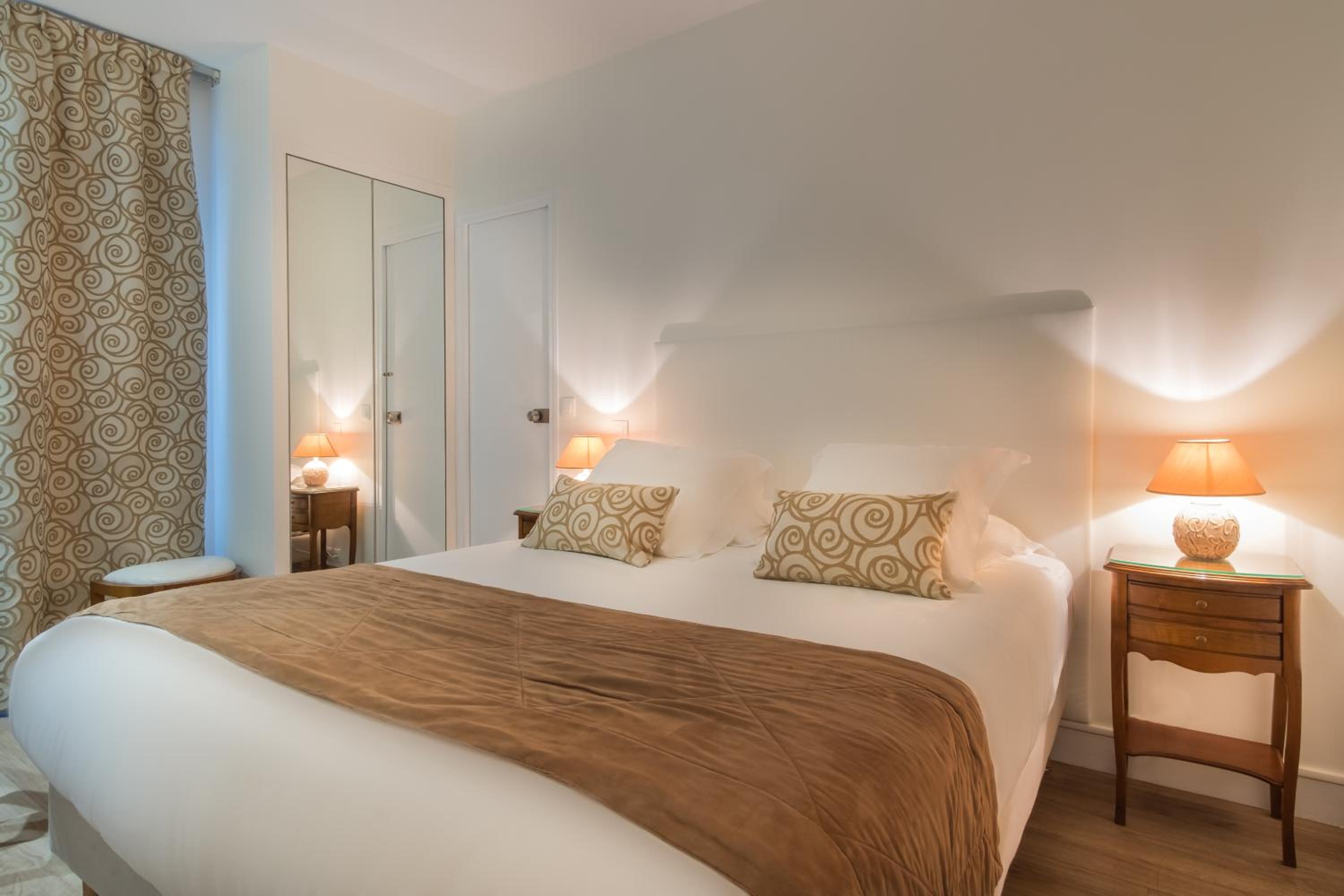 Superior, Double or Twin Bed