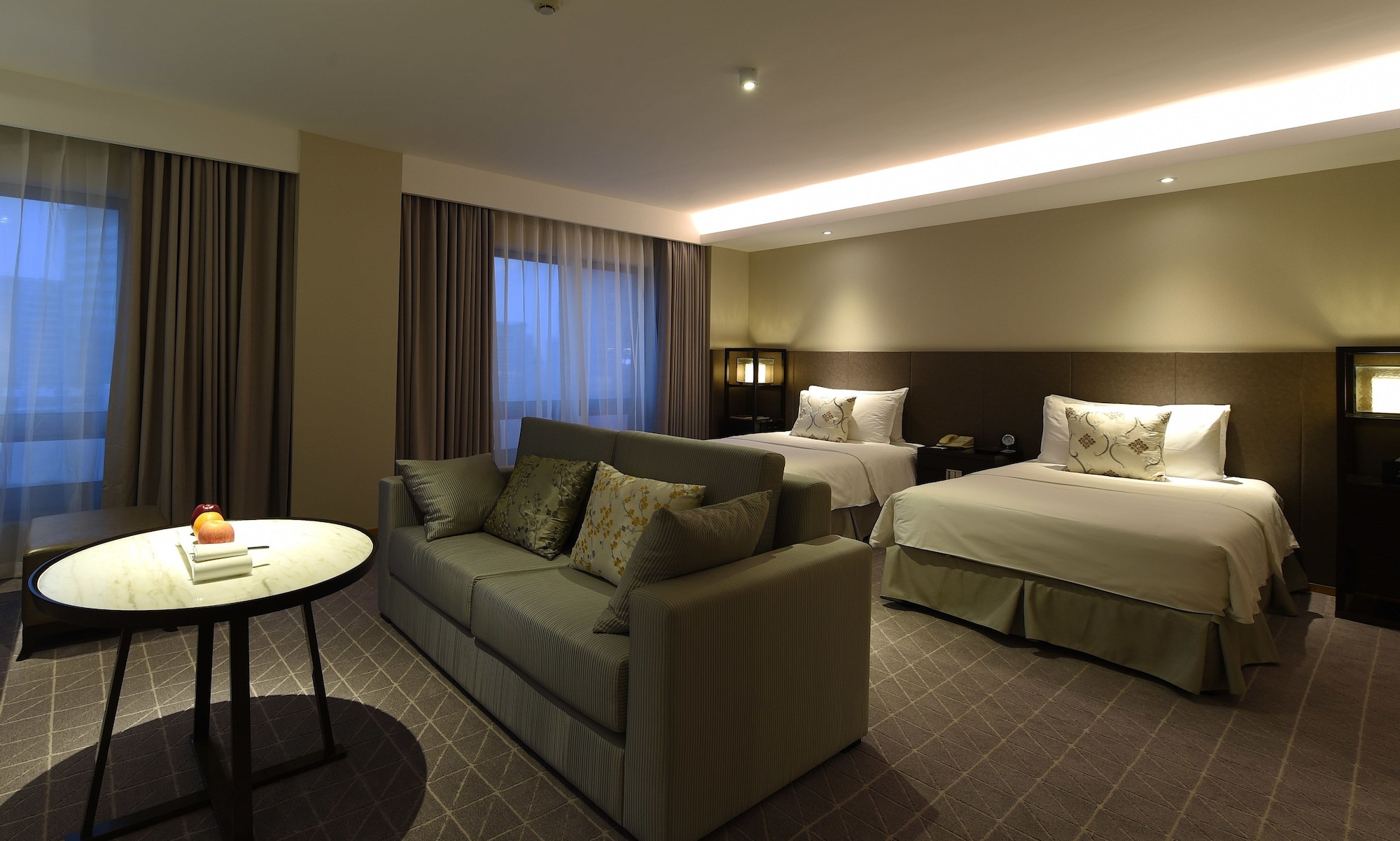 Elegant, Tower, Executive, 2 Double Beds