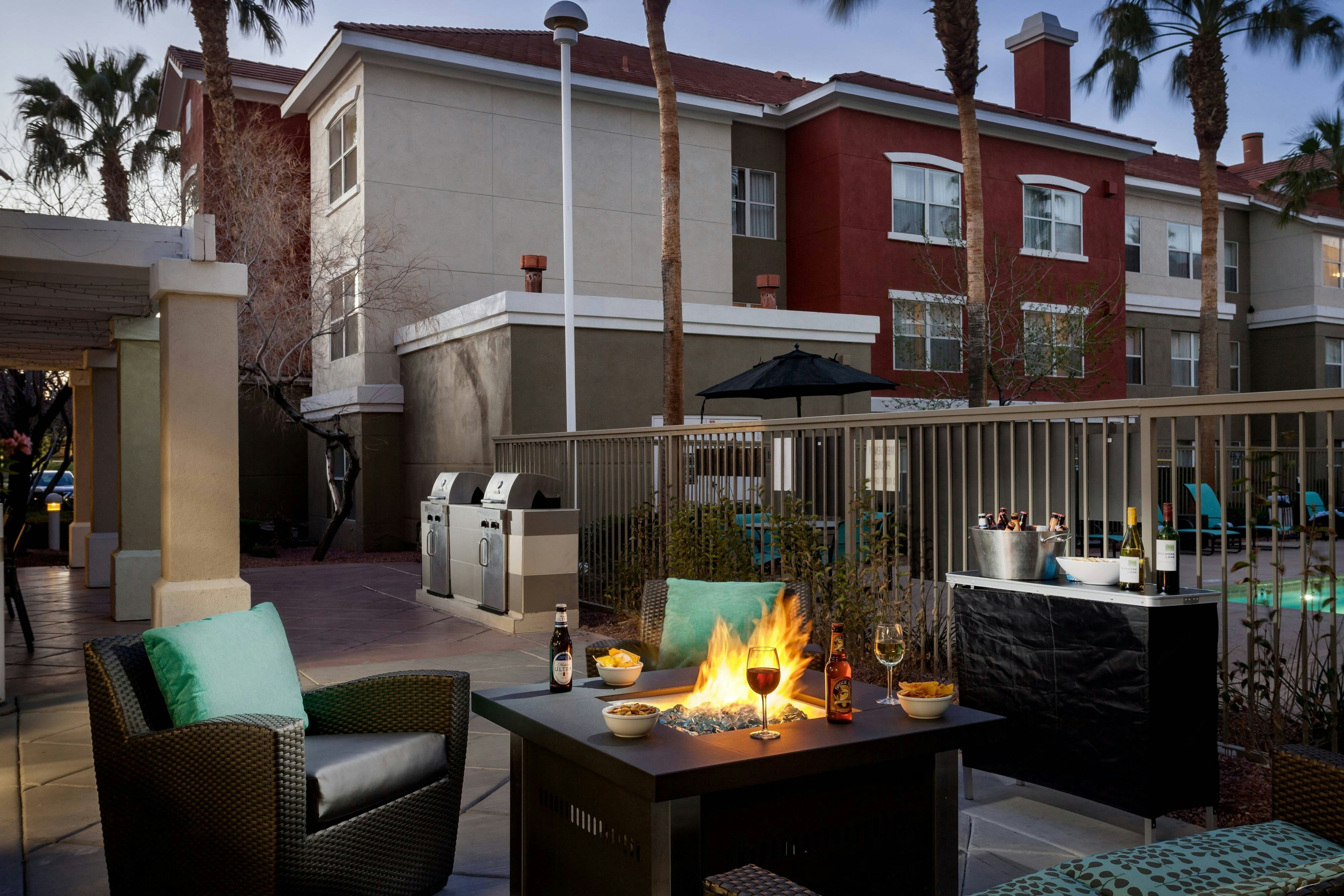 Residence Inn By Marriott Las Vegas Green Valley 4/8