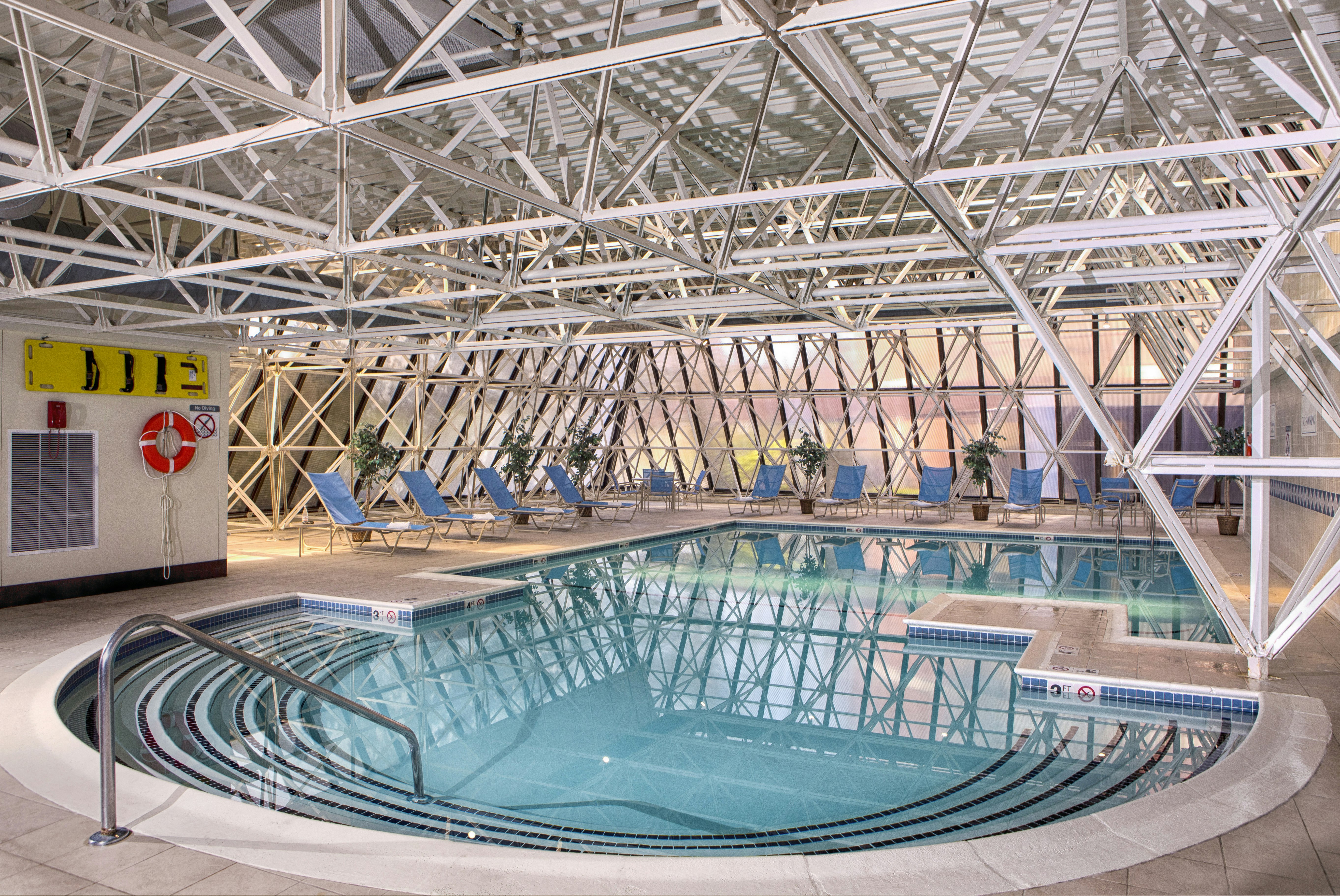 Doubletree By Hilton Portland Me 60/61