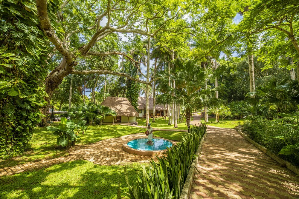 Mayaland Hotel And Bungalows 43/50