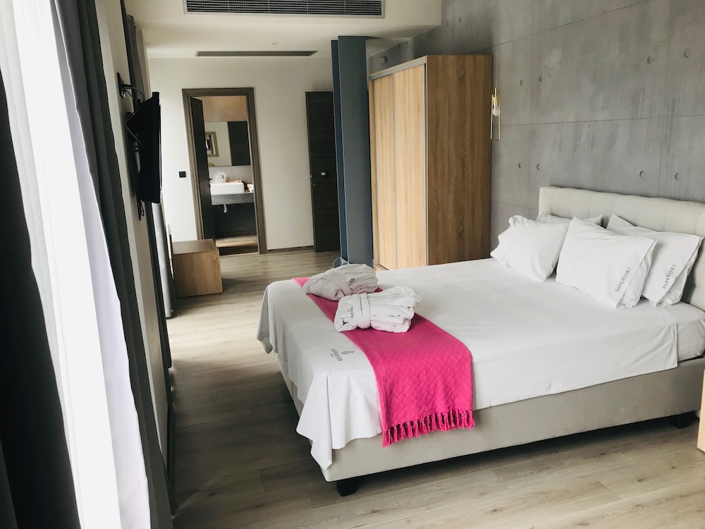 Superior One Boutique Hotel 19/35