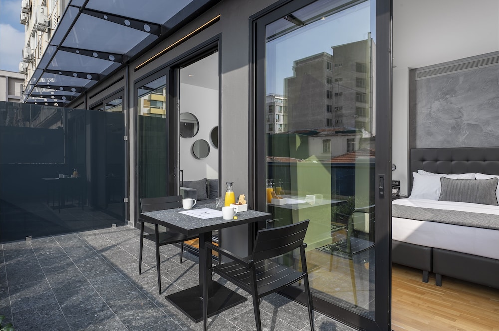 No 15 Ermou Hotel 29/50