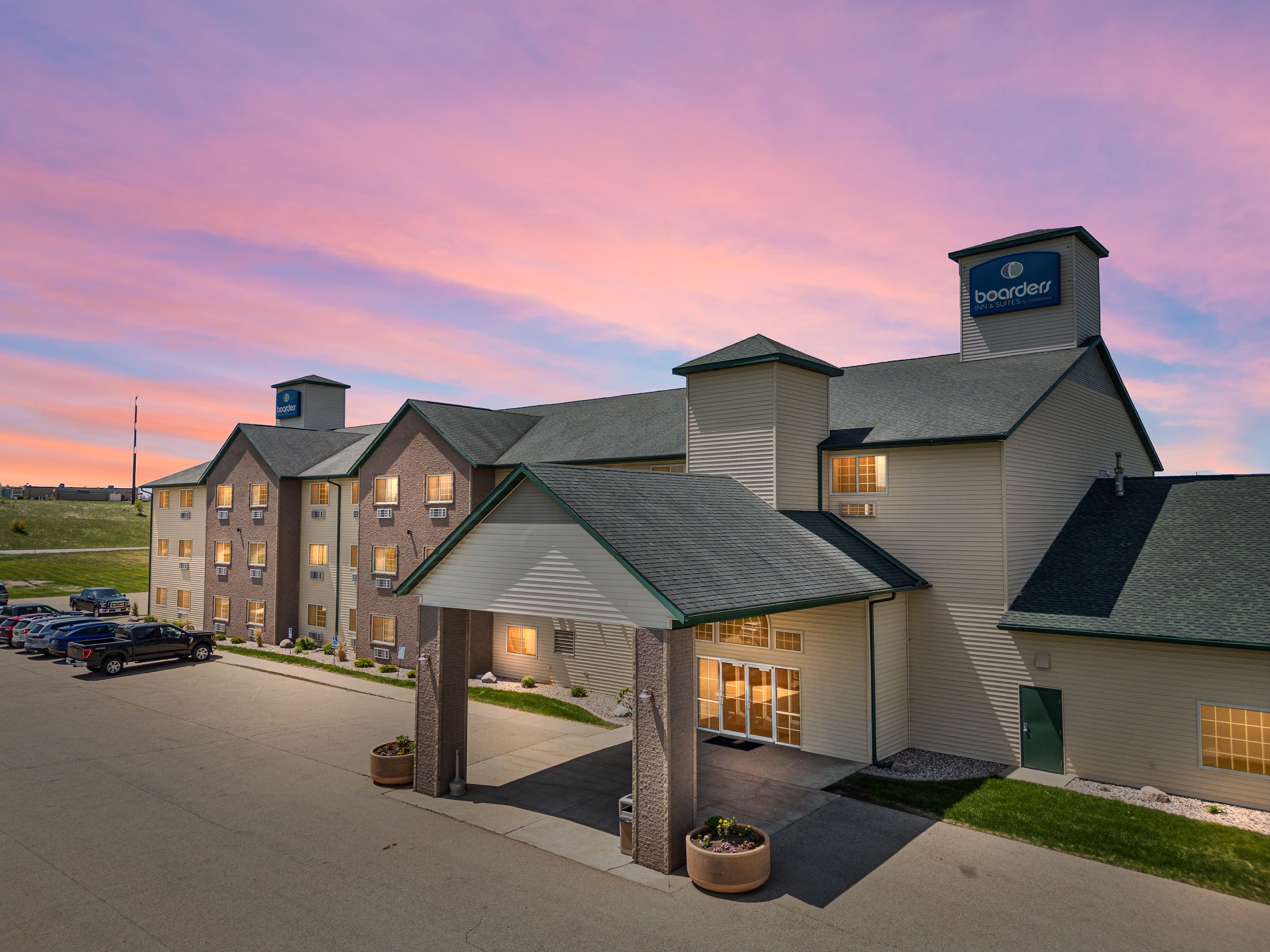 Boarders Inn Amp Suites 2/63