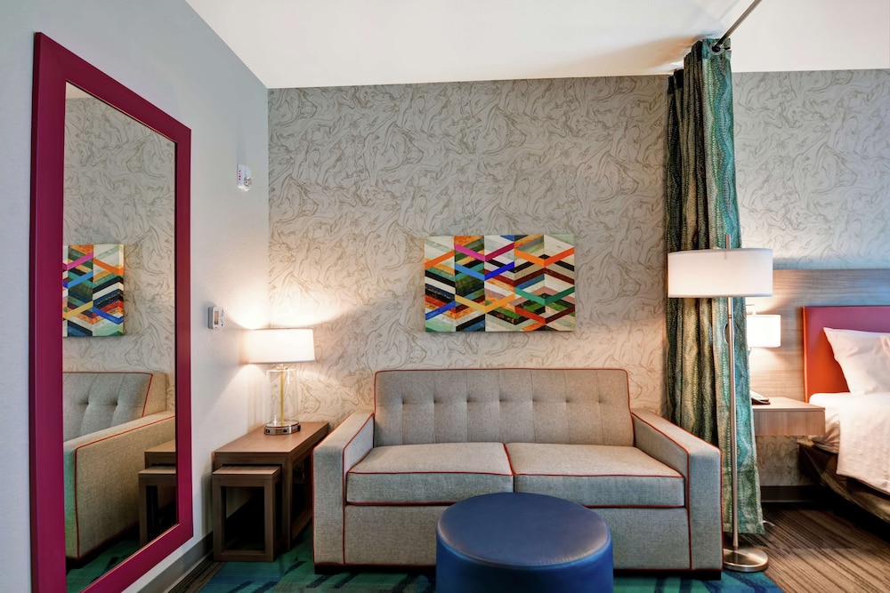 Home2 Suites By Hilton Daytona Beach Speedway Fl 34/56