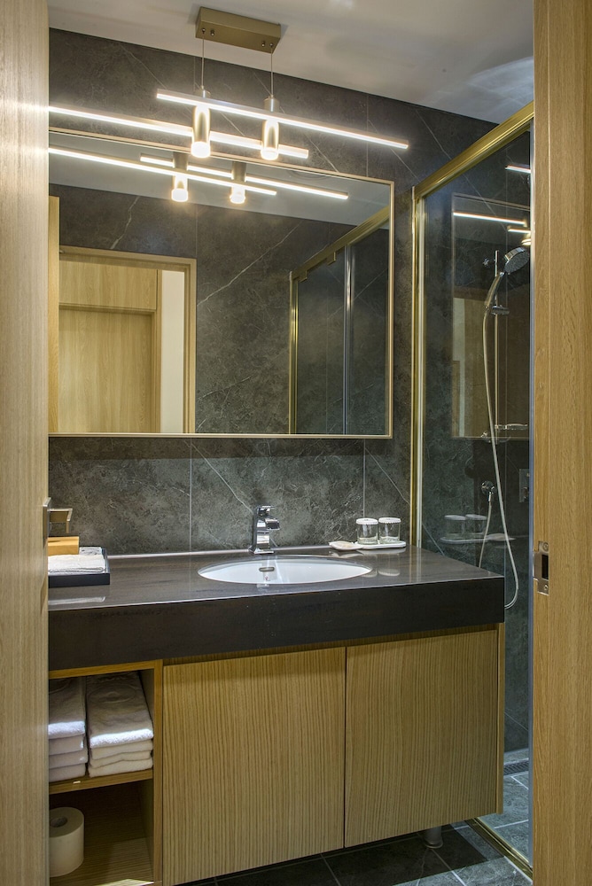Hotel Nongshim 6/50