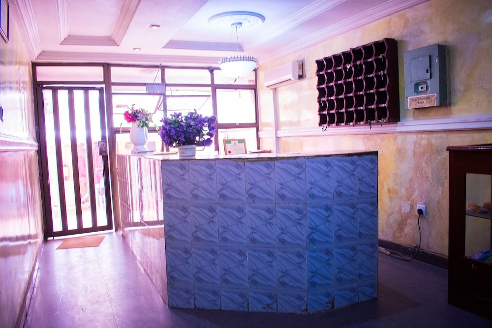 Maria Suites 3/41