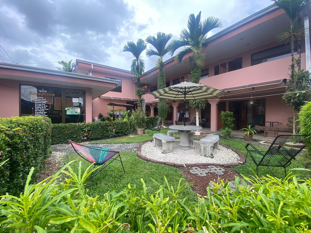 Hostel La Choza Inn 53/60