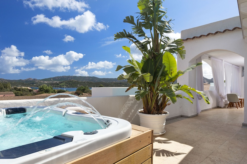 Grand Hotel Cannigione in ARZACHENA