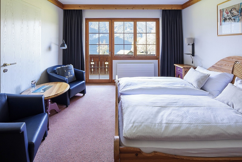 Hotel Bodmi 4/50