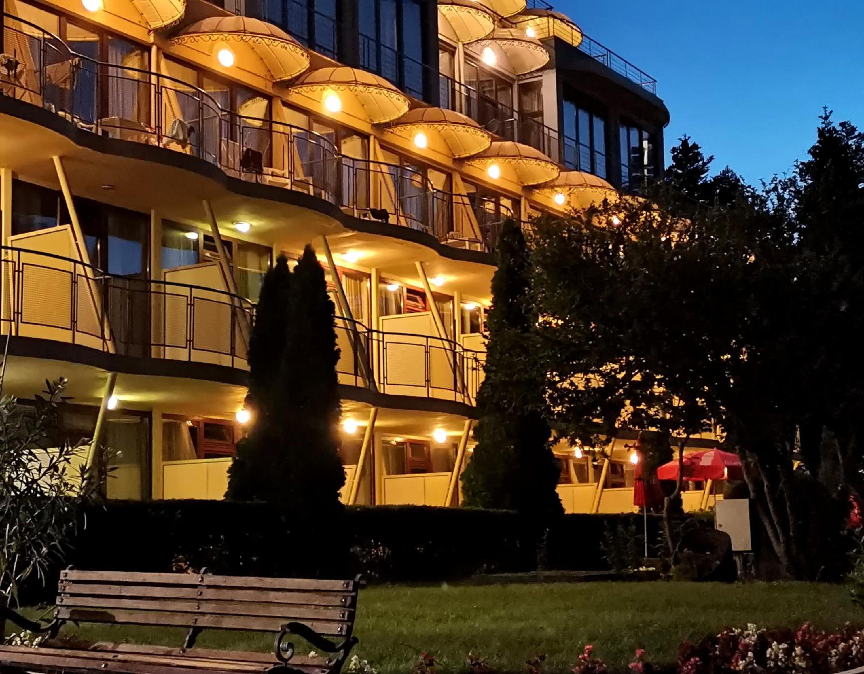 Koral Hotel 5/51