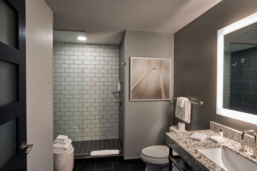 Renaissance Saint Elm Dallas Downtown Hotel 30/47