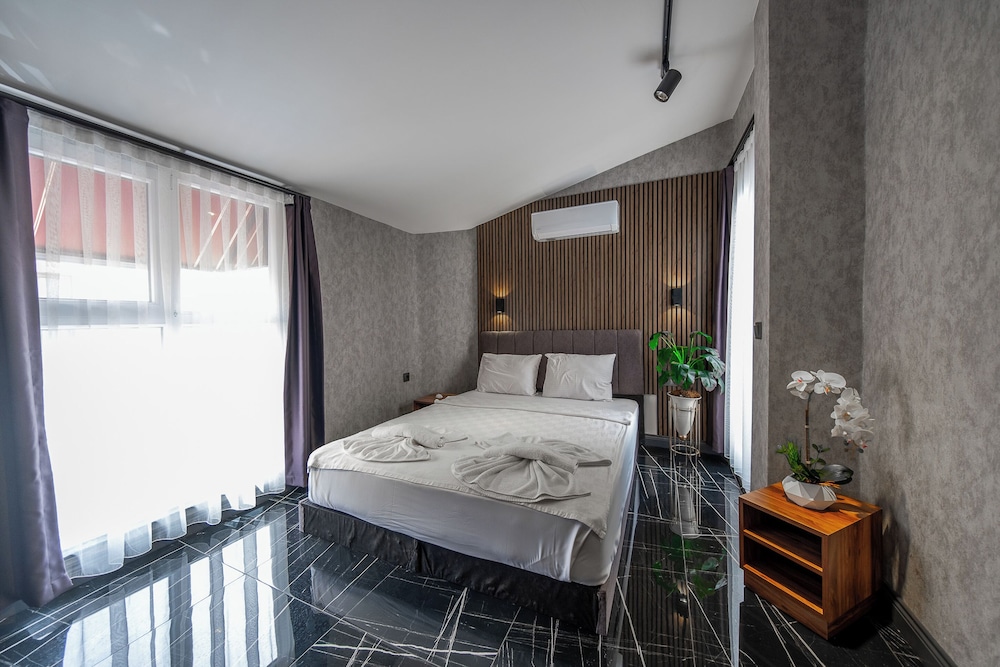 Mrt Suites Lara 14/50