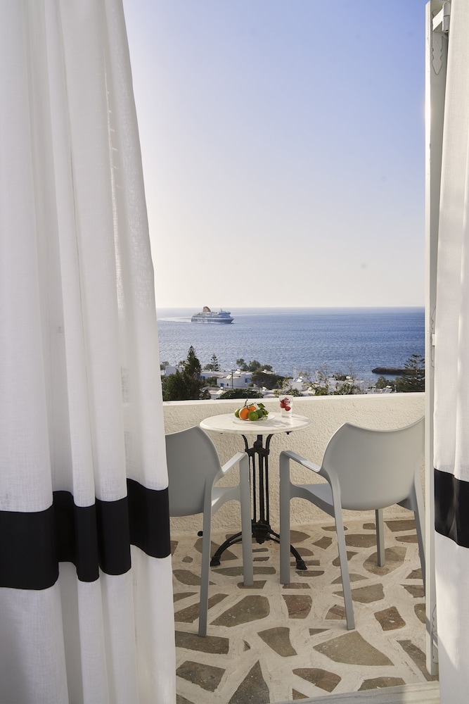 High Mill Hotel Paros 46/70