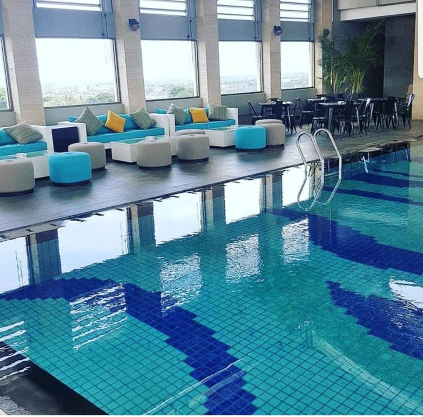 The Excelton Hotel Palembang 44/54