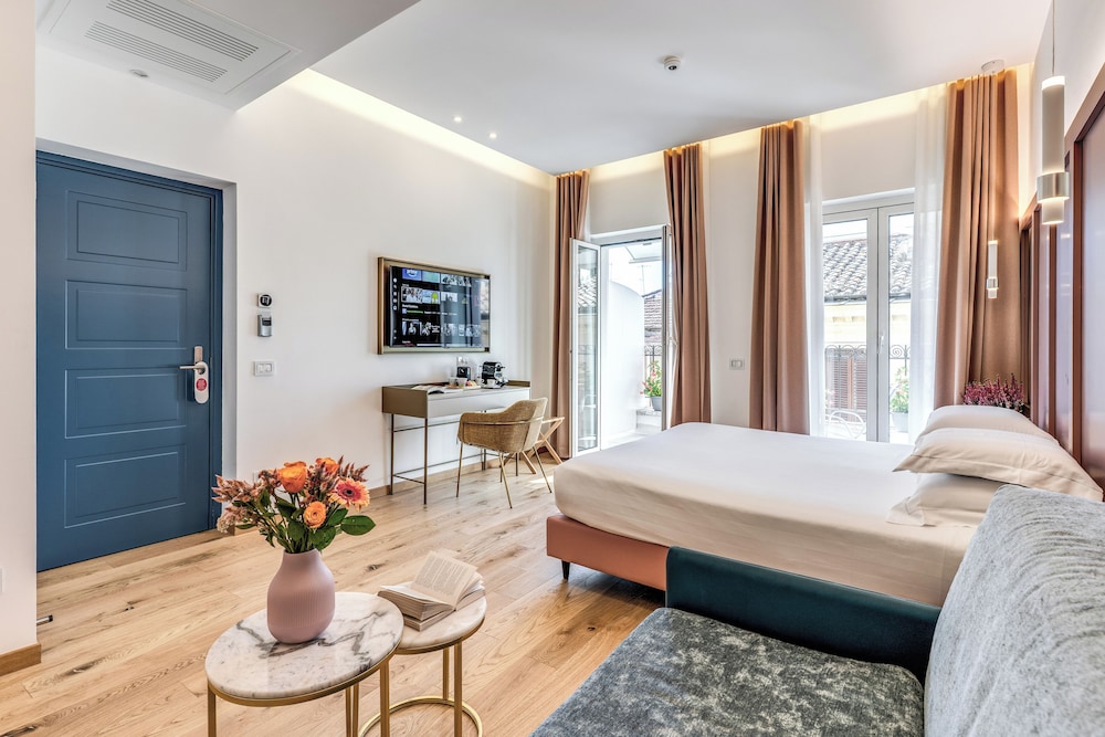 Relais Trevi 95 Boutique Hotel 55/74