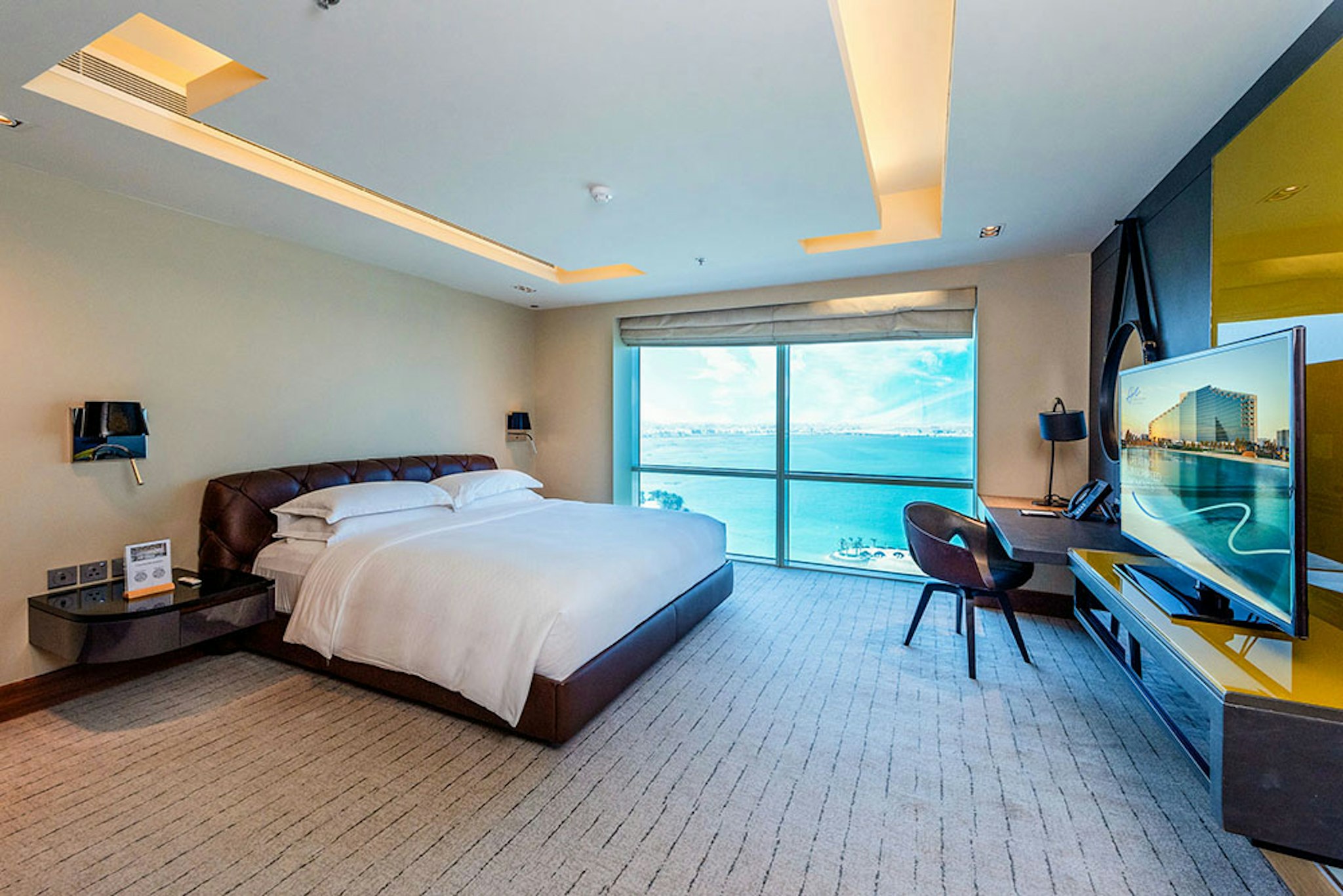 The Art Hotel & Resort 9/65