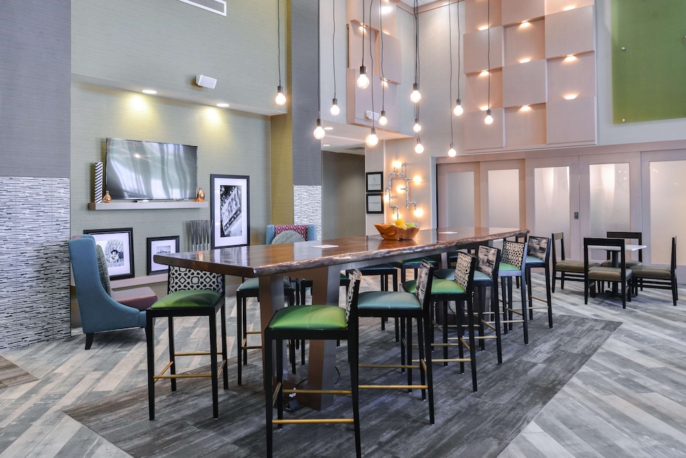 Hampton Inn And Suites Altoona Des Moines 40/52