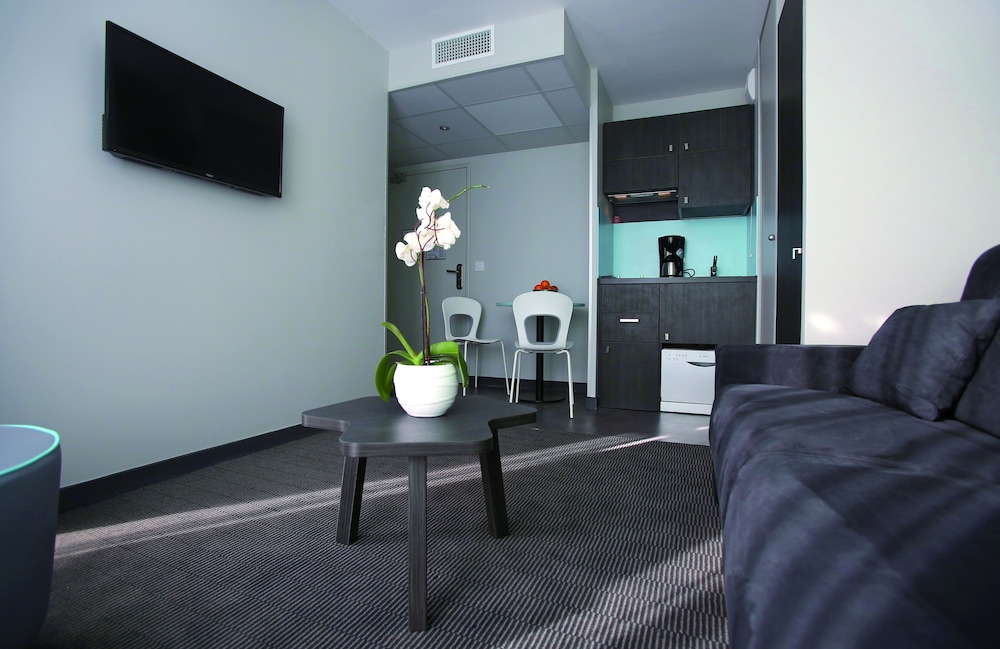 Appart City Confort Montpellier Ovalie 2 51/70