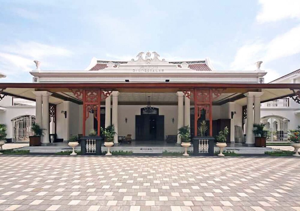 Daroessalam Hotel 4/49