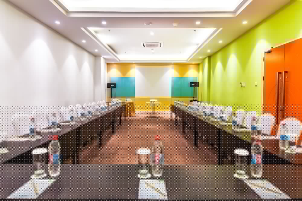 Zest Harbour Bay Batam by Swiss-Belhotel International 37/43