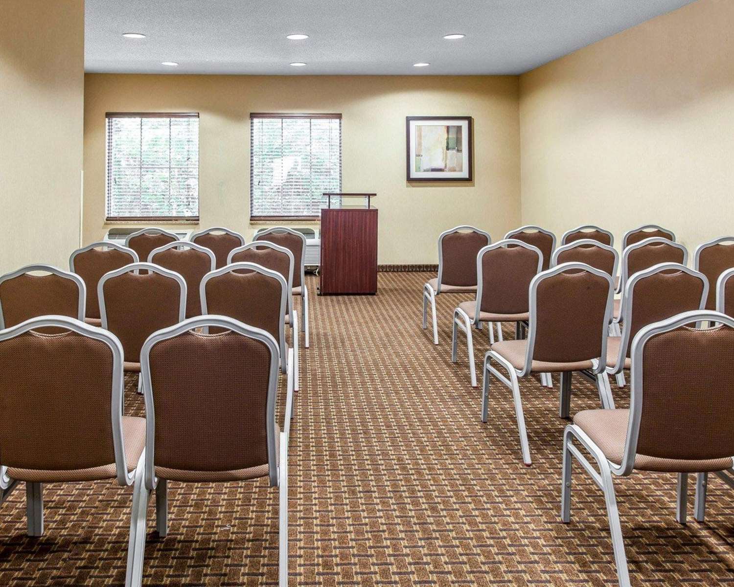Sleep Inn & Suites near Joint Base Andrews-Washington Area 2/3