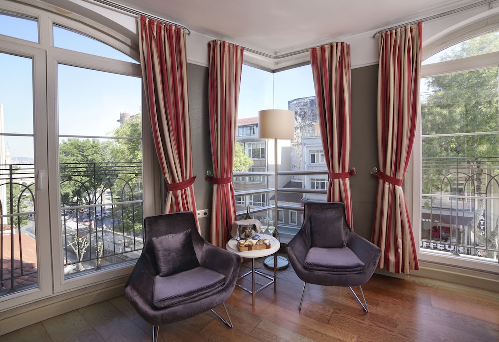 Faros Old City Hotel 50/72