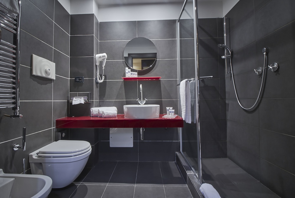 iH Hotels Milano Watt 13 17/76