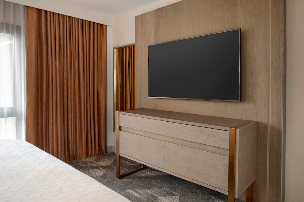 Sheraton Madison Hotel 16/70