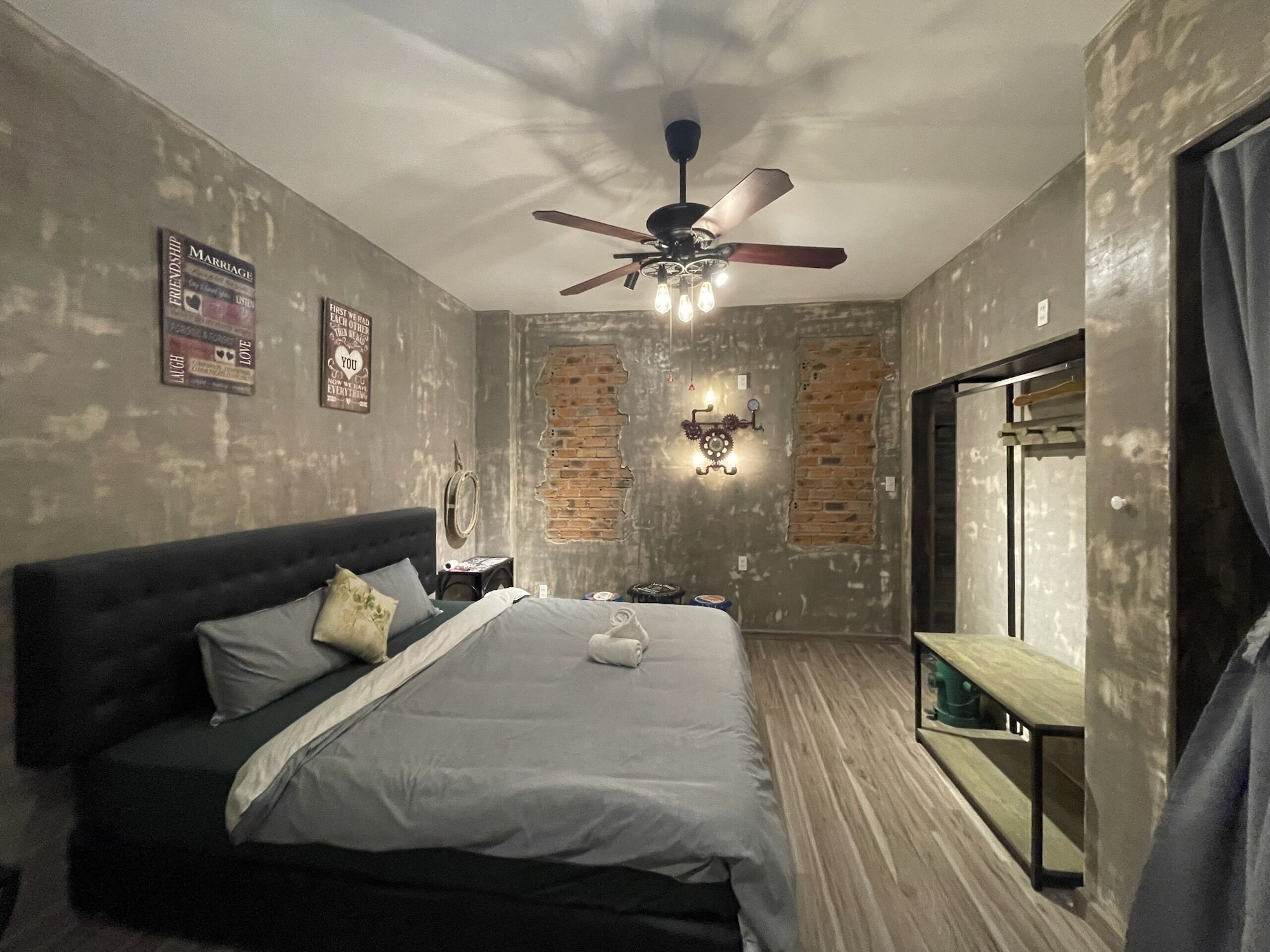 DESIGN, DOUBLE BED