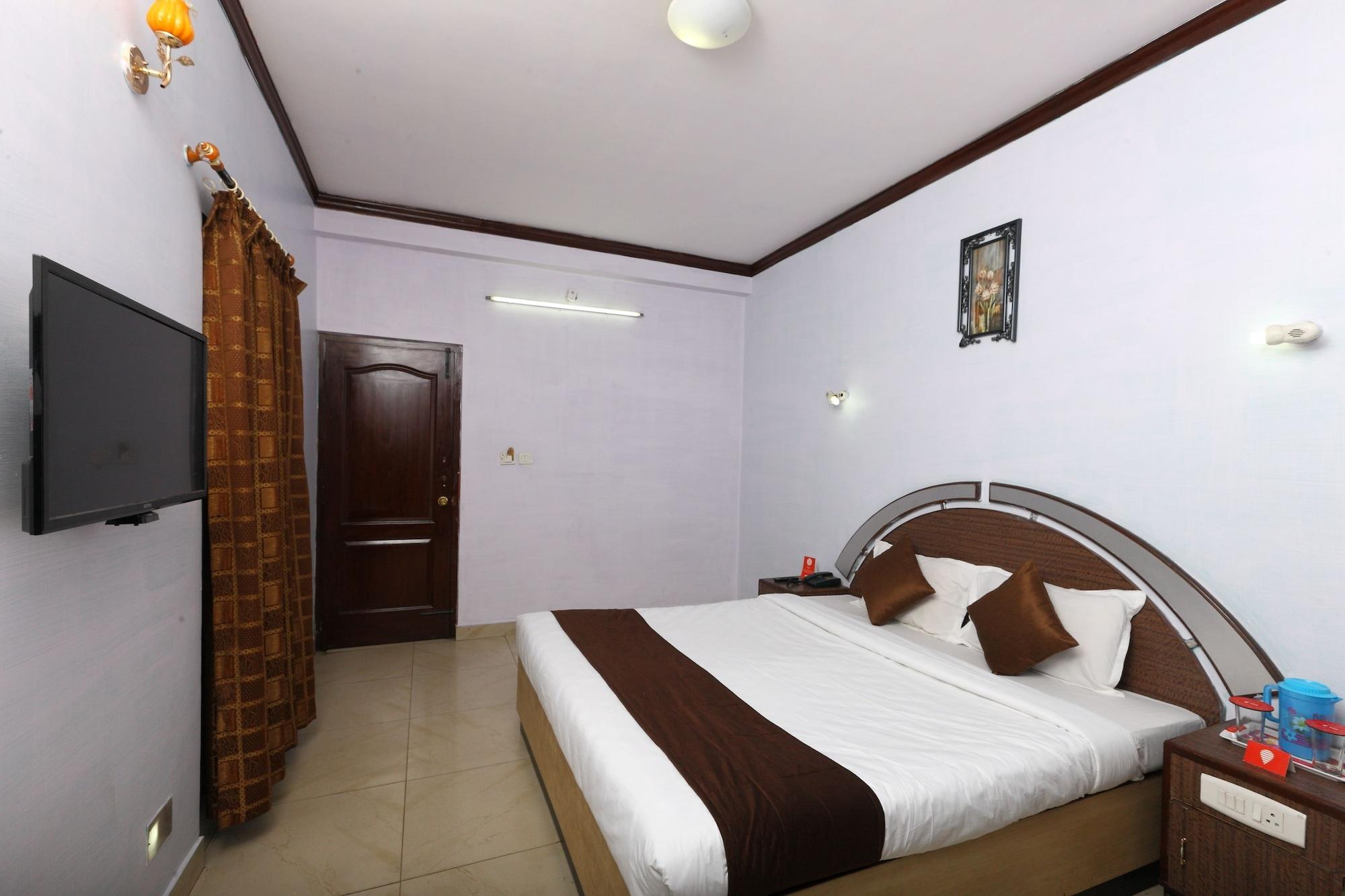Orchid Inn 15/27