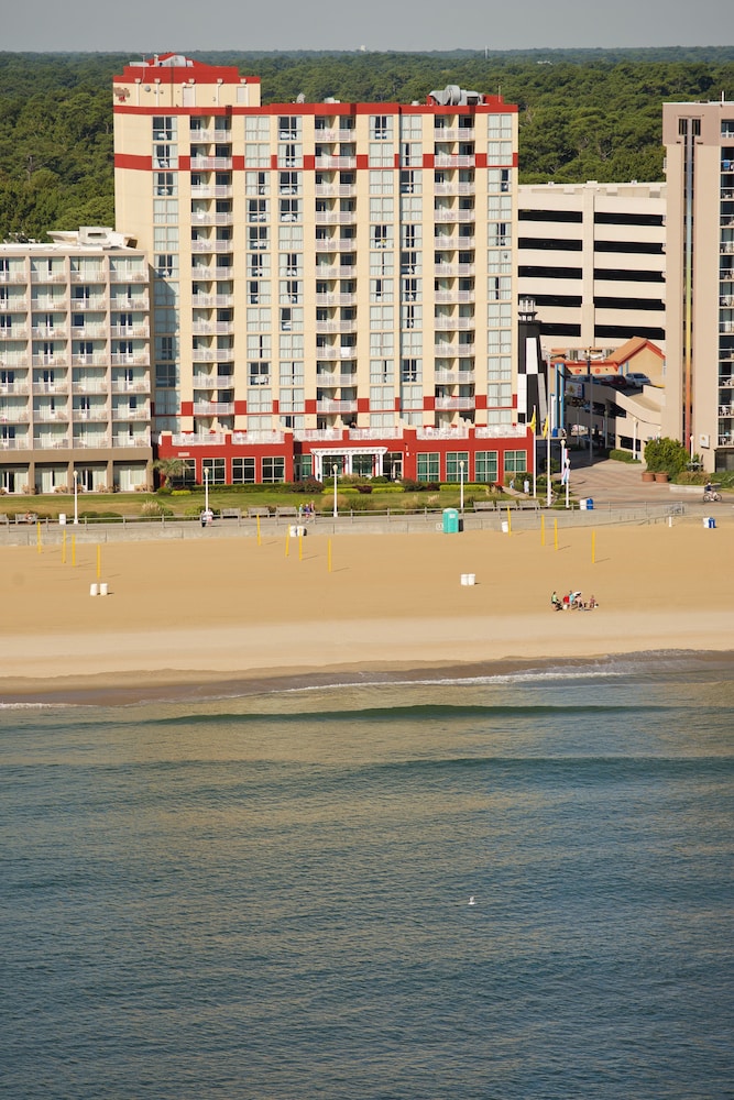 Residence Inn Virginia Beach Oceanfront 7/34