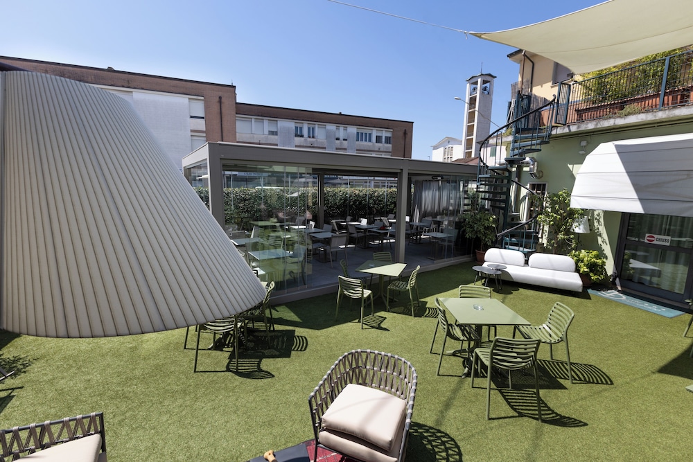 Hotel Bernardino 57/62