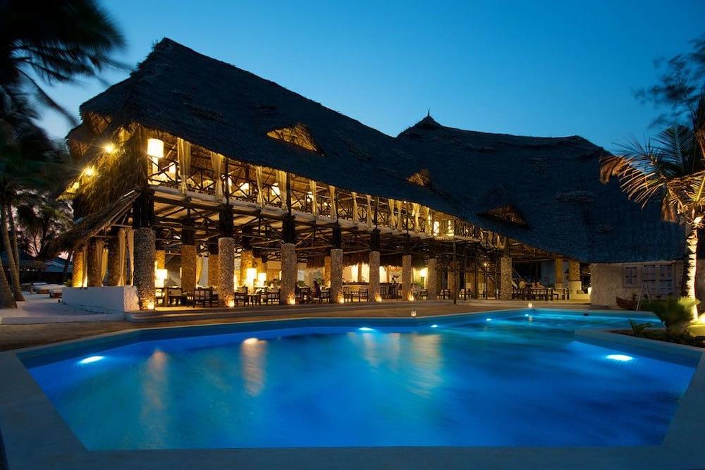 Barracuda Inn Resort 2/51