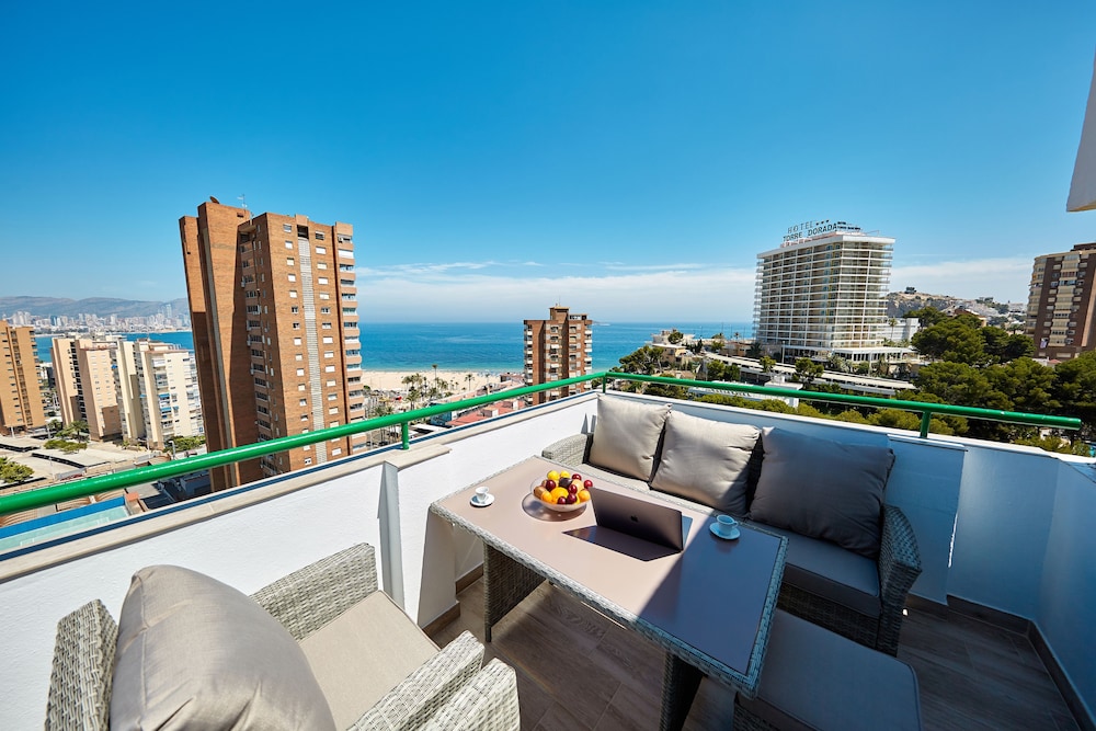 Sonrisa Apartments 42/50