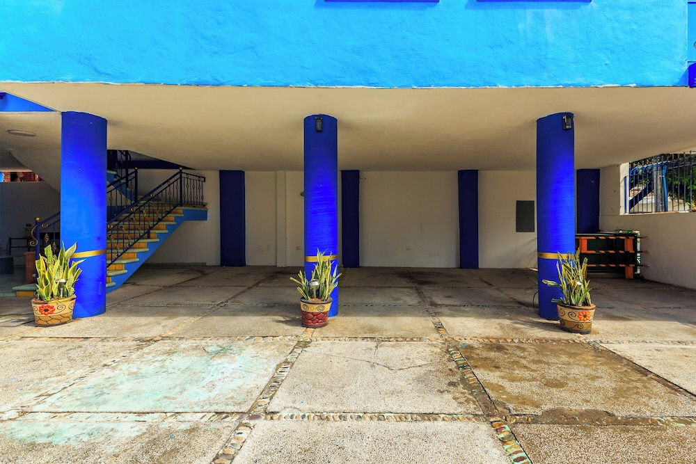 OYO Casa Mission 50/62